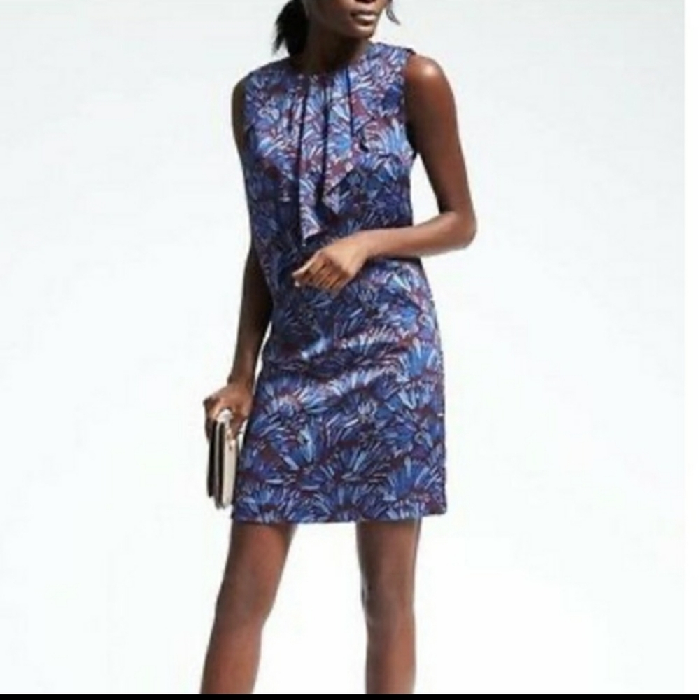 Banana Republic Ruffled Front Dress 2 - Picture 3 of 3